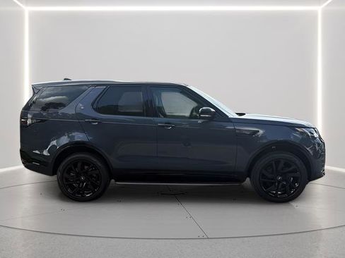 New 2025 Land Rover Discovery Dynamic SE AWD/4WD image 6