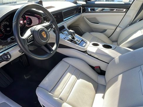 Used 2022 Porsche Panamera Platinum Edition image 14