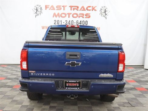 Used 2018 Chevrolet Silverado 1500 High Country image 5