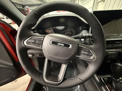 New 2026 Jeep Compass Latitude AWD/4WD image 24