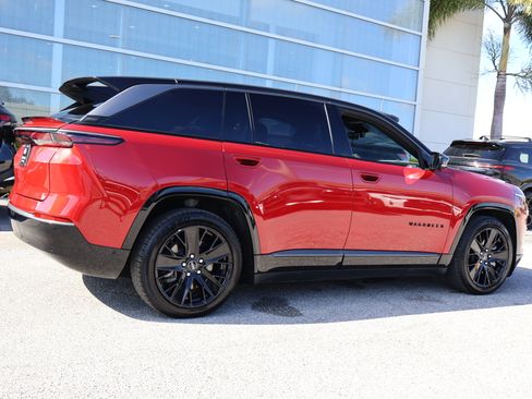 Used 2024 Jeep Wagoneer Launch Edition image 10