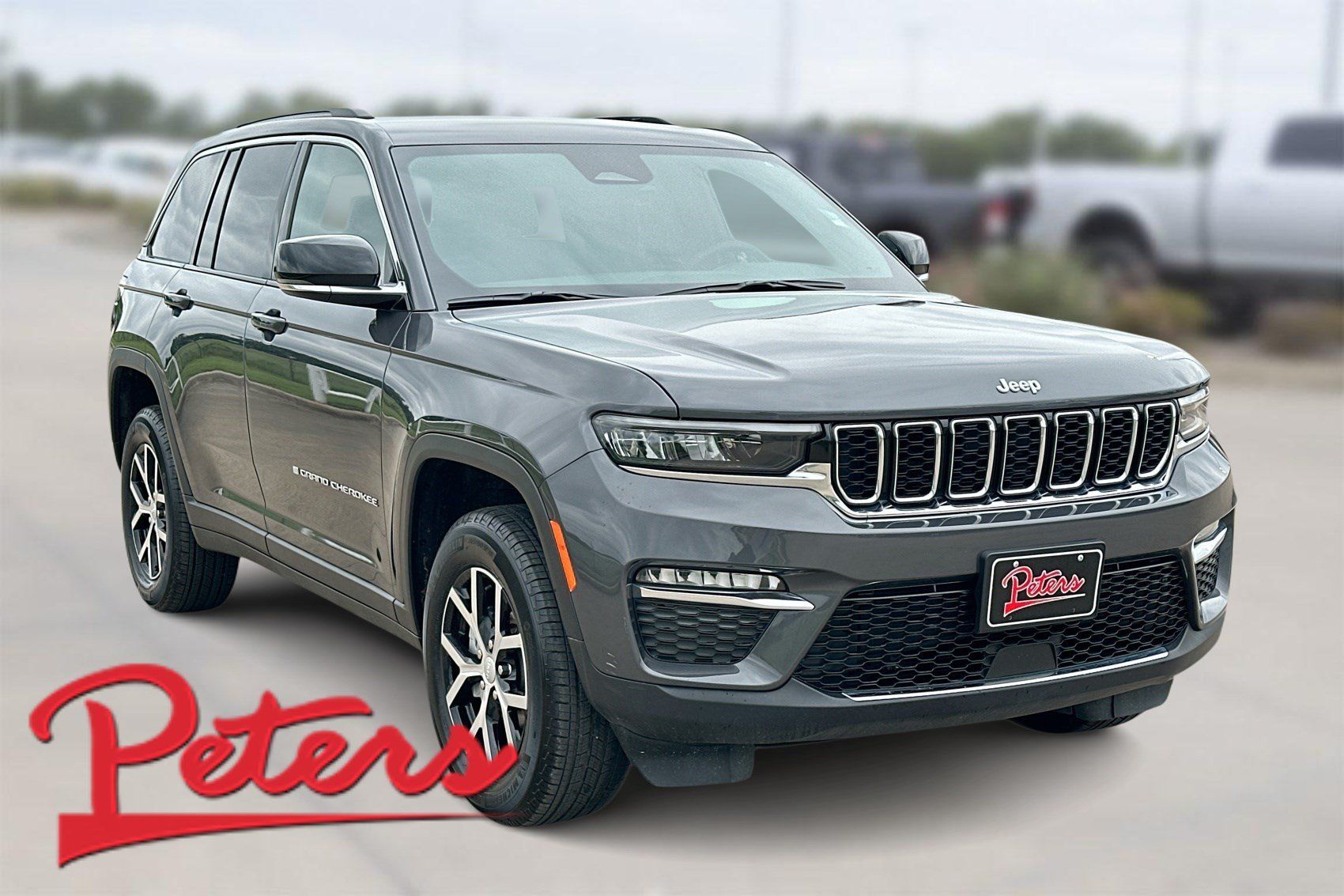 Used 2025 Jeep Grand Cherokee Limited RWD image 1