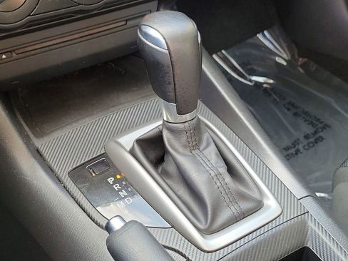 Used 2014 MAZDA MAZDA3 i Sport image 32