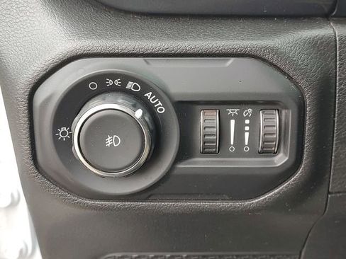 Certified 2022 Jeep Wrangler Unlimited Rubicon w/ Xtreme Recon 35" Tire Package image 25