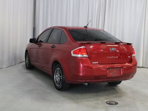 Used 2011 Ford Focus SE w/ Sedan SE Appearance Pkg FWD image 21