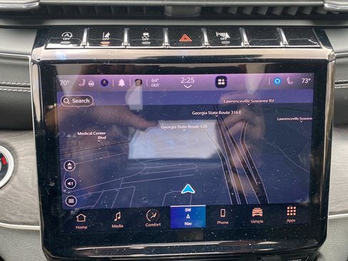 Used 2024 Jeep Grand Cherokee Limited image 12