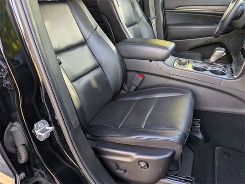 Used 2019 Jeep Grand Cherokee High Altitude image 18