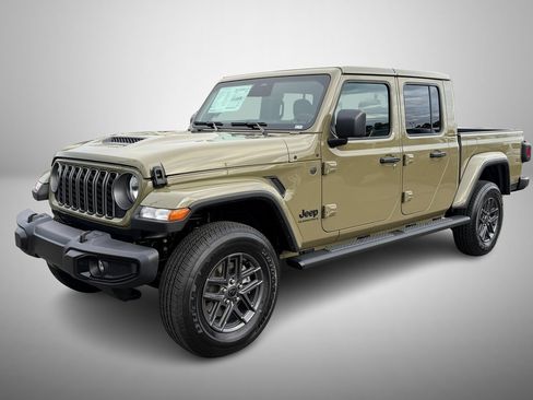 New 2026 Jeep Gladiator Sport image 2