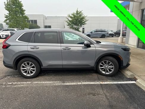 Used 2023 Honda CR-V EX image 7