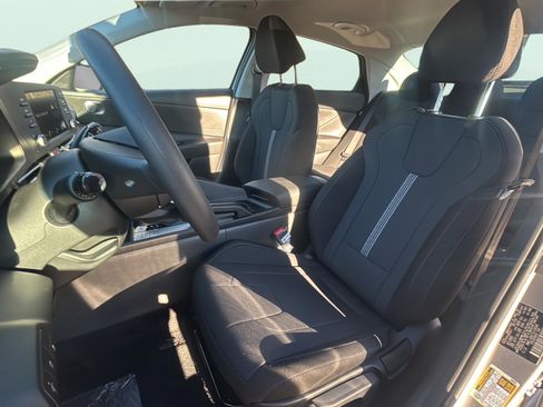 New 2026 Hyundai Elantra SE image 20