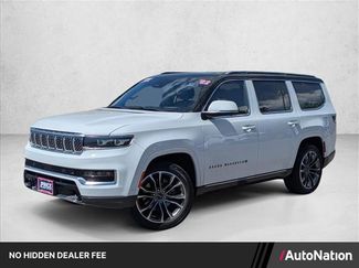 Used 2022 Jeep Grand Wagoneer Series III w/ HD Trailer Tow Package AWD/4WD video 1