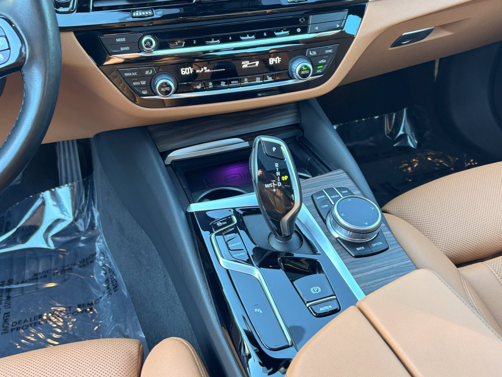 Certified 2023 BMW 530i xDrive w/ Premium Package AWD/4WD image 29