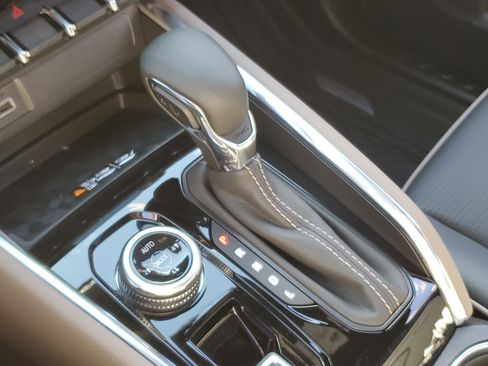 New 2026 GMC Canyon Denali image 23