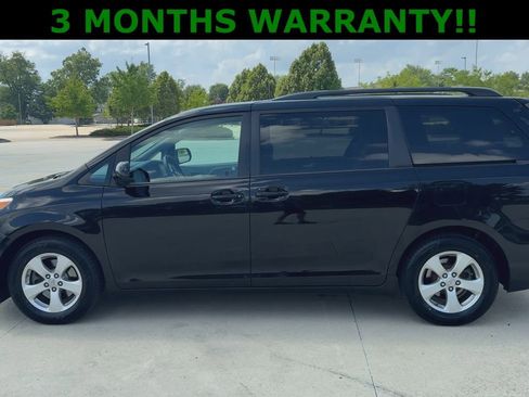 Used 2017 Toyota Sienna LE FWD image 5