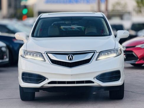 Used 2017 Acura RDX FWD image 2