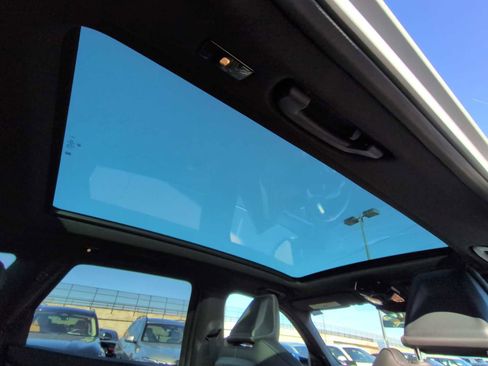 Used 2025 BMW X3 M50 w/ Premium Package image 23