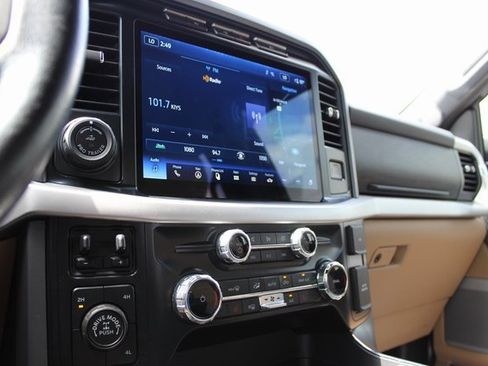 Used 2022 Ford F150 XLT w/ Equipment Group 302A High AWD/4WD image 30