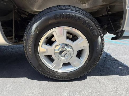 Used 2011 Ford F150 XLT RWD image 6