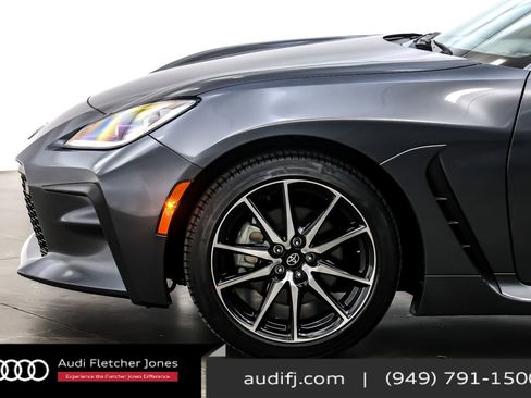 Used 2023 Toyota GR86 image 9