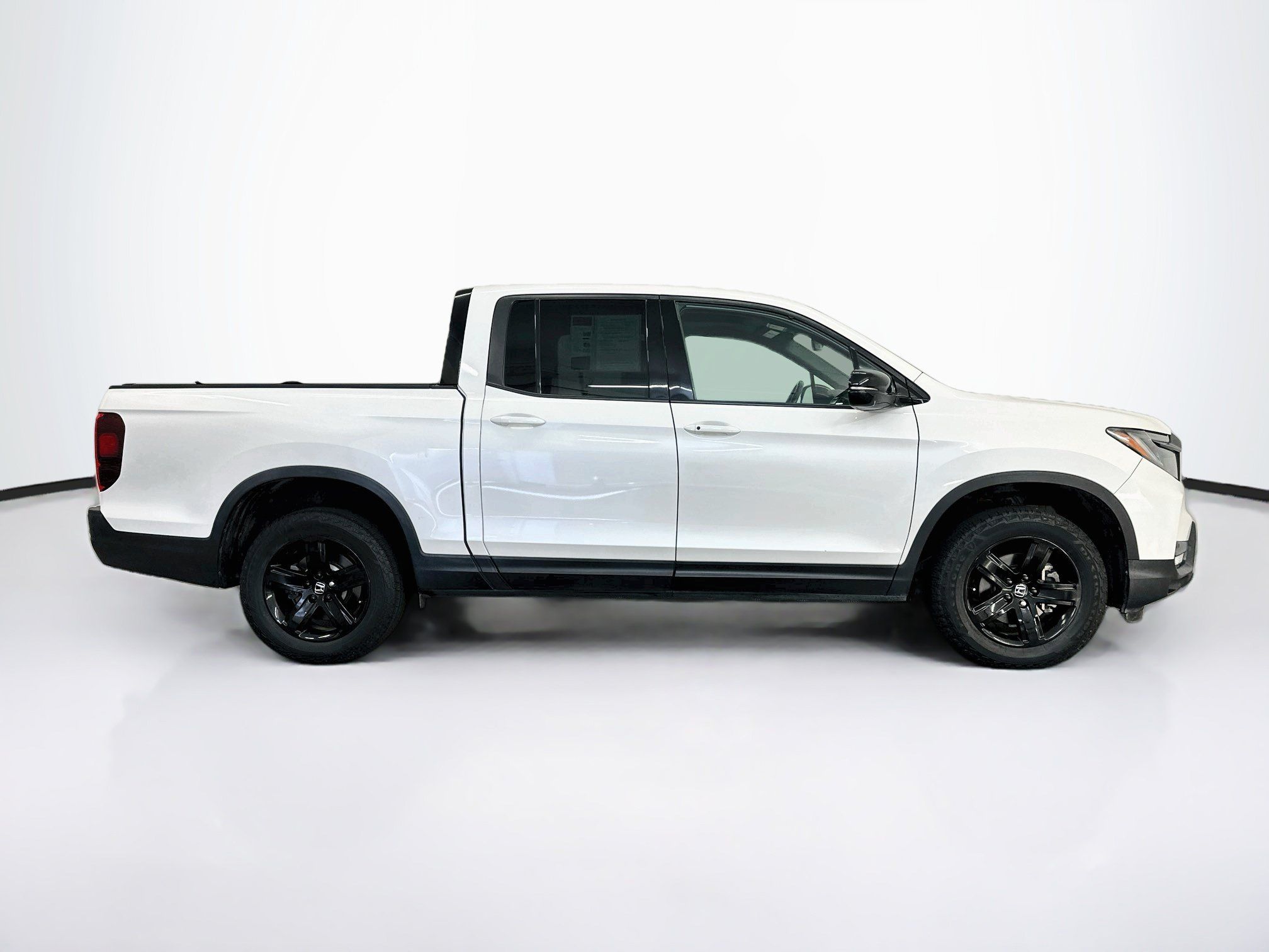 Used 2023 Honda Ridgeline Black Edition image 10