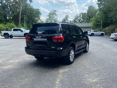 Used 2016 Toyota Sequoia Platinum AWD/4WD image 5