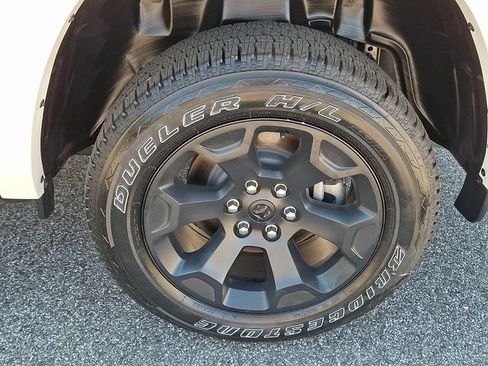 New 2026 RAM 1500 Big Horn AWD/4WD image 5