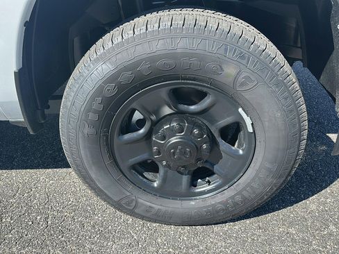 New 2026 RAM 3500 Tradesman AWD/4WD image 4