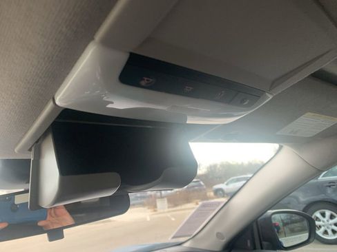 Used 2021 Nissan Sentra SR image 24