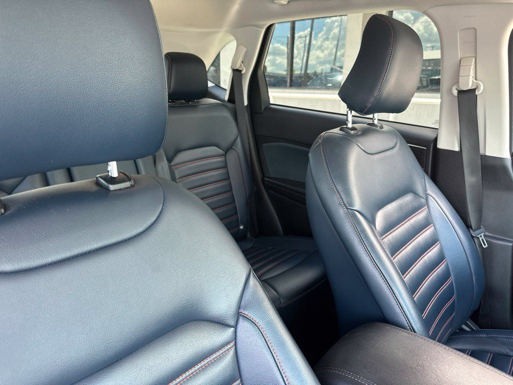 Used 2023 Ford Edge SEL w/ Sport Appearance Package AWD/4WD image 7