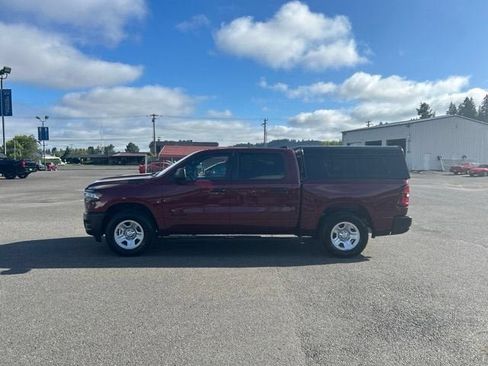 Used 2025 RAM 1500 Tradesman AWD/4WD image 3