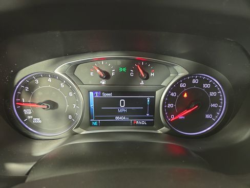 Used 2019 GMC Acadia SLE image 17