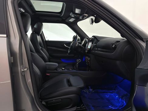 Used 2017 MINI Cooper Clubman S image 26