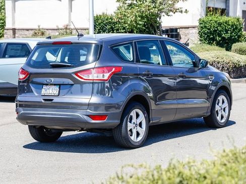 Used 2015 Ford Escape S FWD image 5