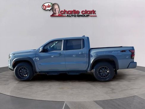 Used 2023 Nissan Frontier PRO-4X w/ Pro-4X Premium Package image 2