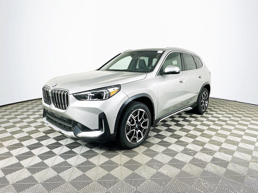 Used 2026 BMW X1 xDrive28i w/ Convenience Package AWD/4WD image 4