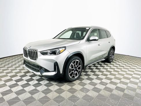 Used 2026 BMW X1 xDrive28i w/ Convenience Package AWD/4WD image 4