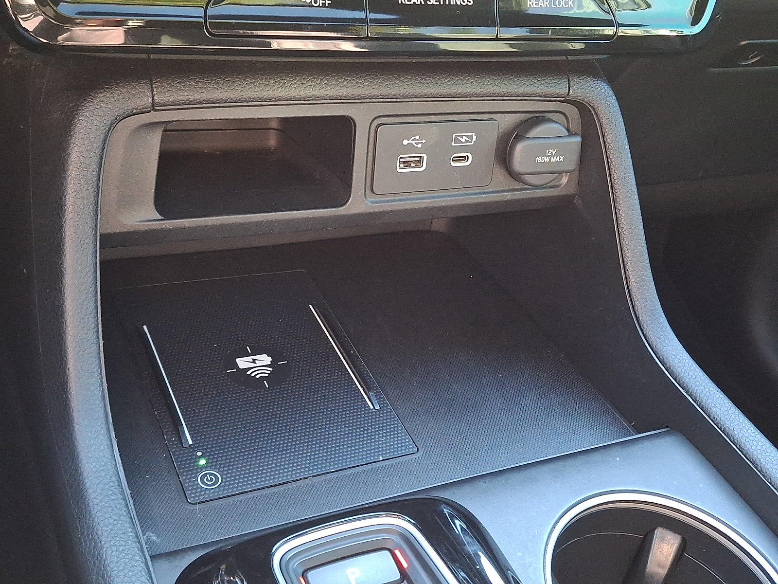 Used 2025 Honda Pilot Black Edition image 25