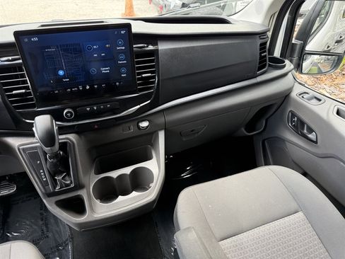 Used 2023 Ford Transit 350 XLT image 26