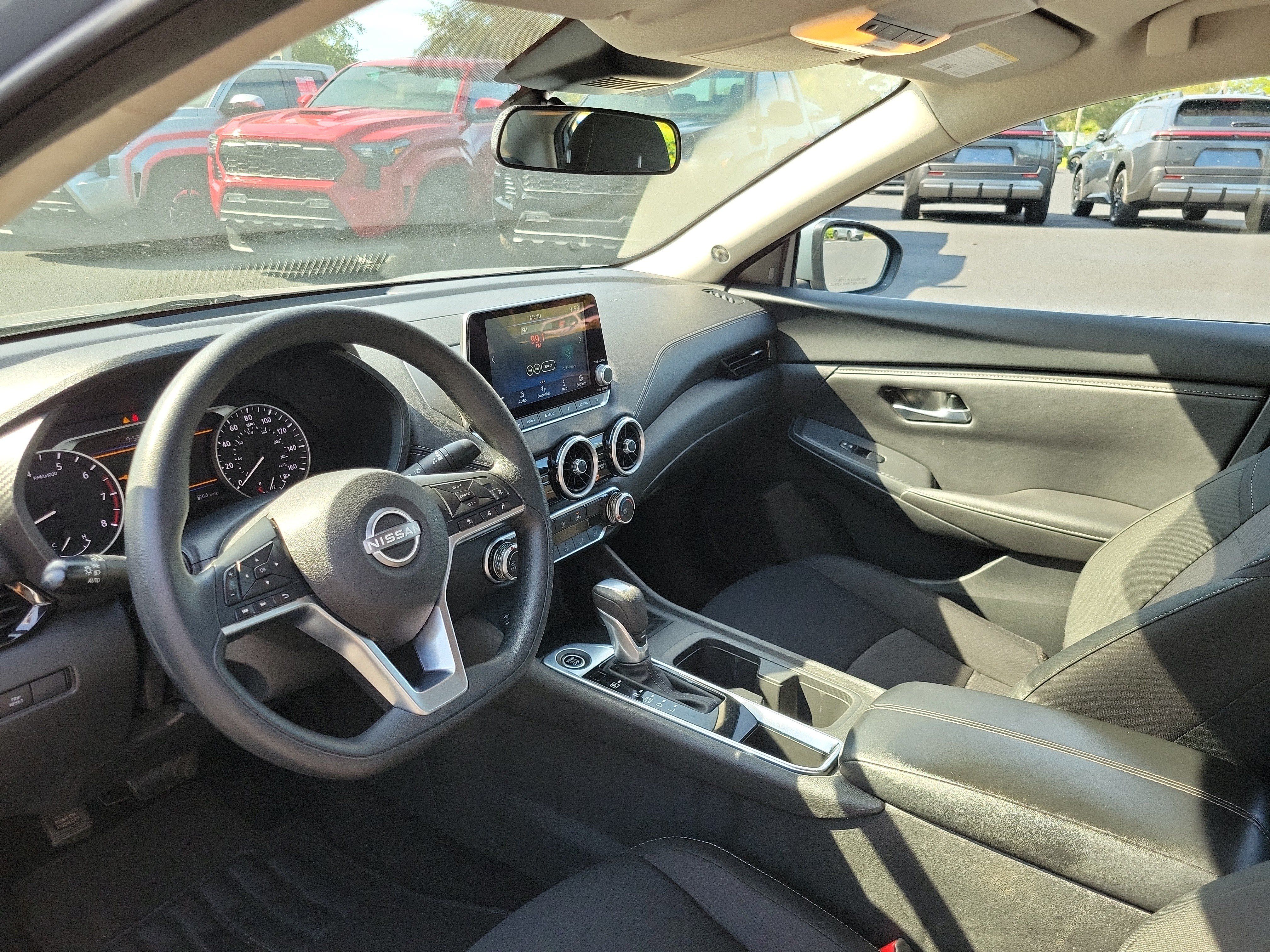 Used 2025 Nissan Sentra SV FWD image 12