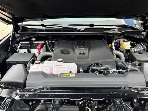 New 2026 Toyota Tundra SR5 AWD/4WD image 52