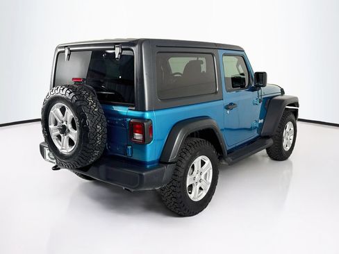 Used 2019 Jeep Wrangler Sport AWD/4WD image 5