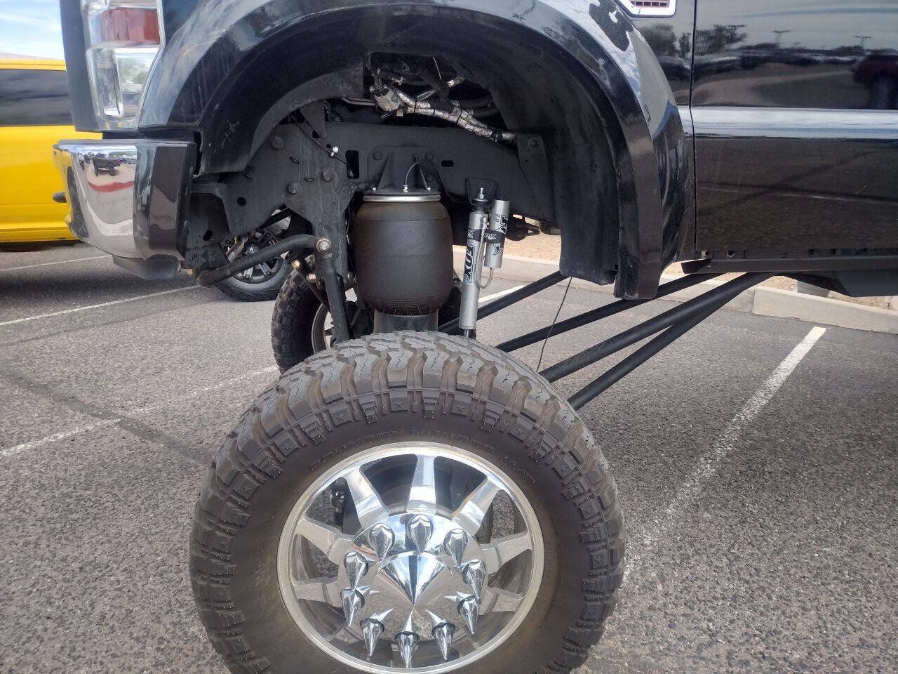 Used 2008 Ford F450 2WD Crew Cab Super Duty image 4