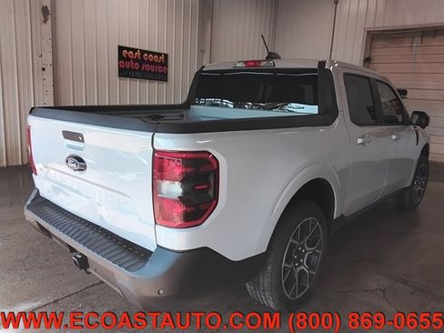 Used 2025 Ford Maverick Lariat w/ 4K Tow Package image 3