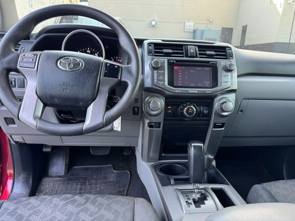 Used 2013 Toyota 4Runner Trail AWD/4WD image 27
