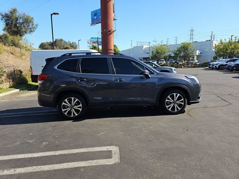 Used 2024 Subaru Forester Limited AWD/4WD image 8