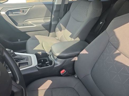 Used 2024 Toyota RAV4 XLE image 22