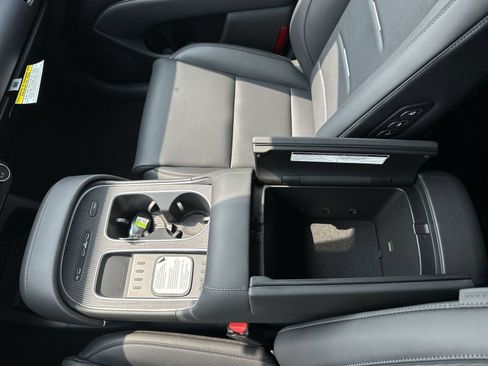 Used 2026 Hyundai Palisade Calligraphy image 25