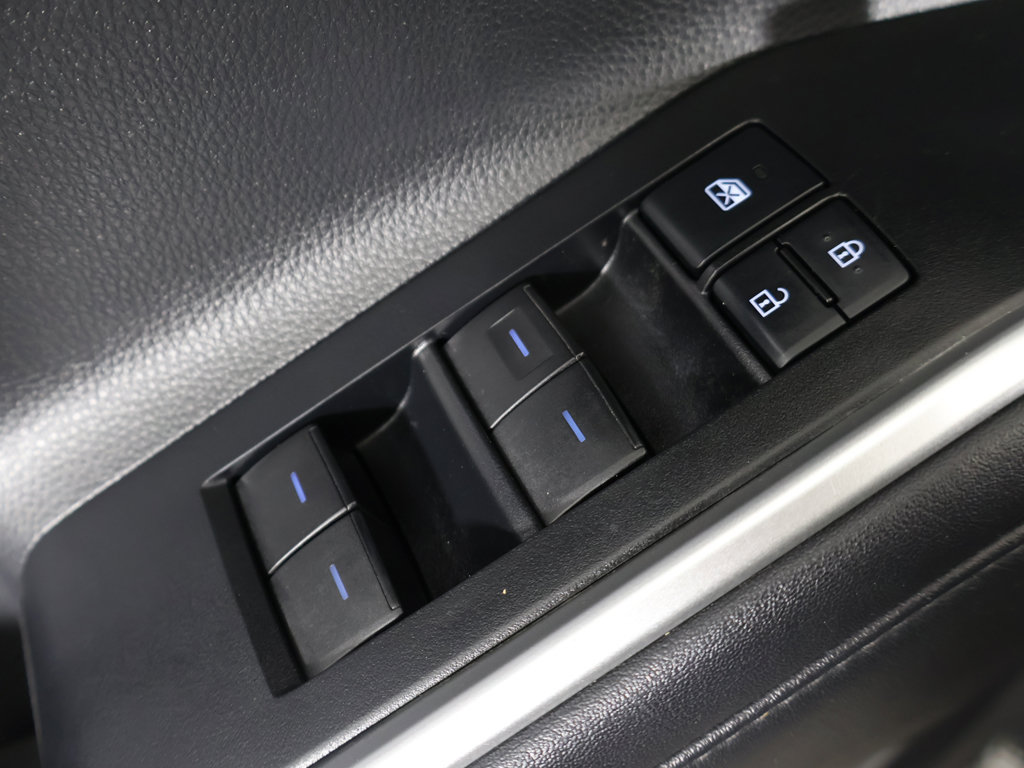 Used 2021 Toyota Highlander XSE AWD/4WD image 42