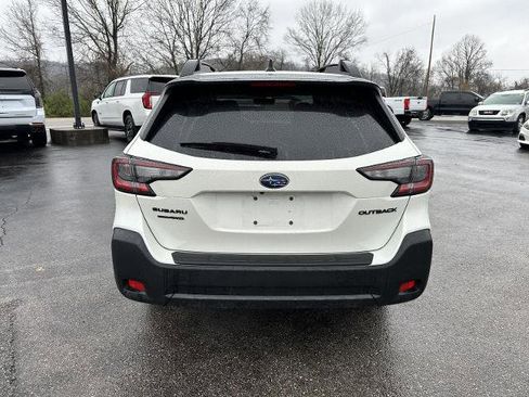 Used 2025 Subaru Outback Onyx Edition image 5