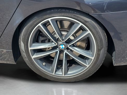 Used 2022 BMW 750i xDrive AWD/4WD image 31